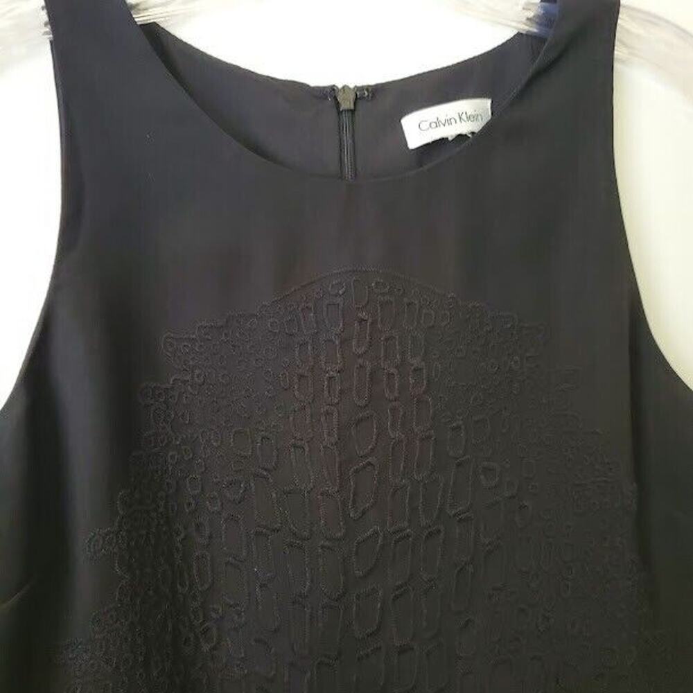 Calvin Klein Black Sleeveless Textured Blouse Medium